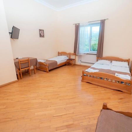 Popock Dilijan 2 Bed & Breakfast Bagian luar foto
