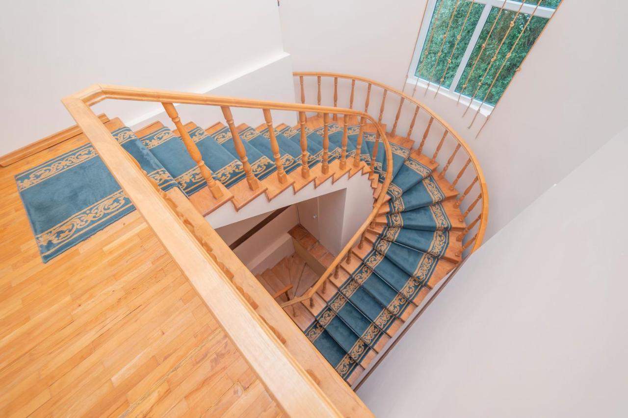 Popock Dilijan 2 Bed & Breakfast Bagian luar foto