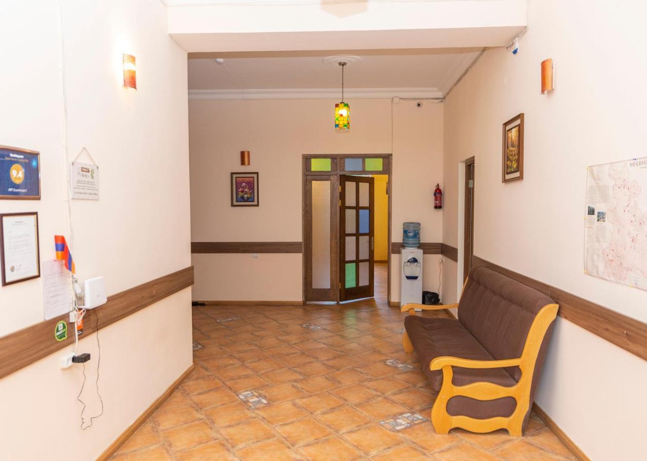 Popock Dilijan 2 Bed & Breakfast Bagian luar foto