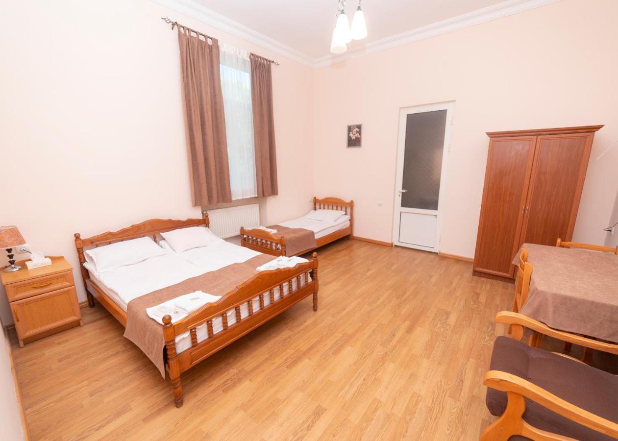 Popock Dilijan 2 Bed & Breakfast Bagian luar foto