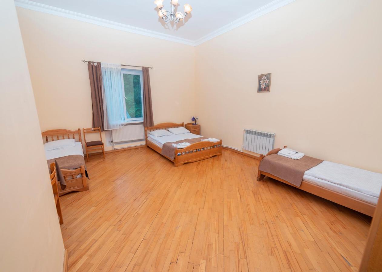 Popock Dilijan 2 Bed & Breakfast Bagian luar foto
