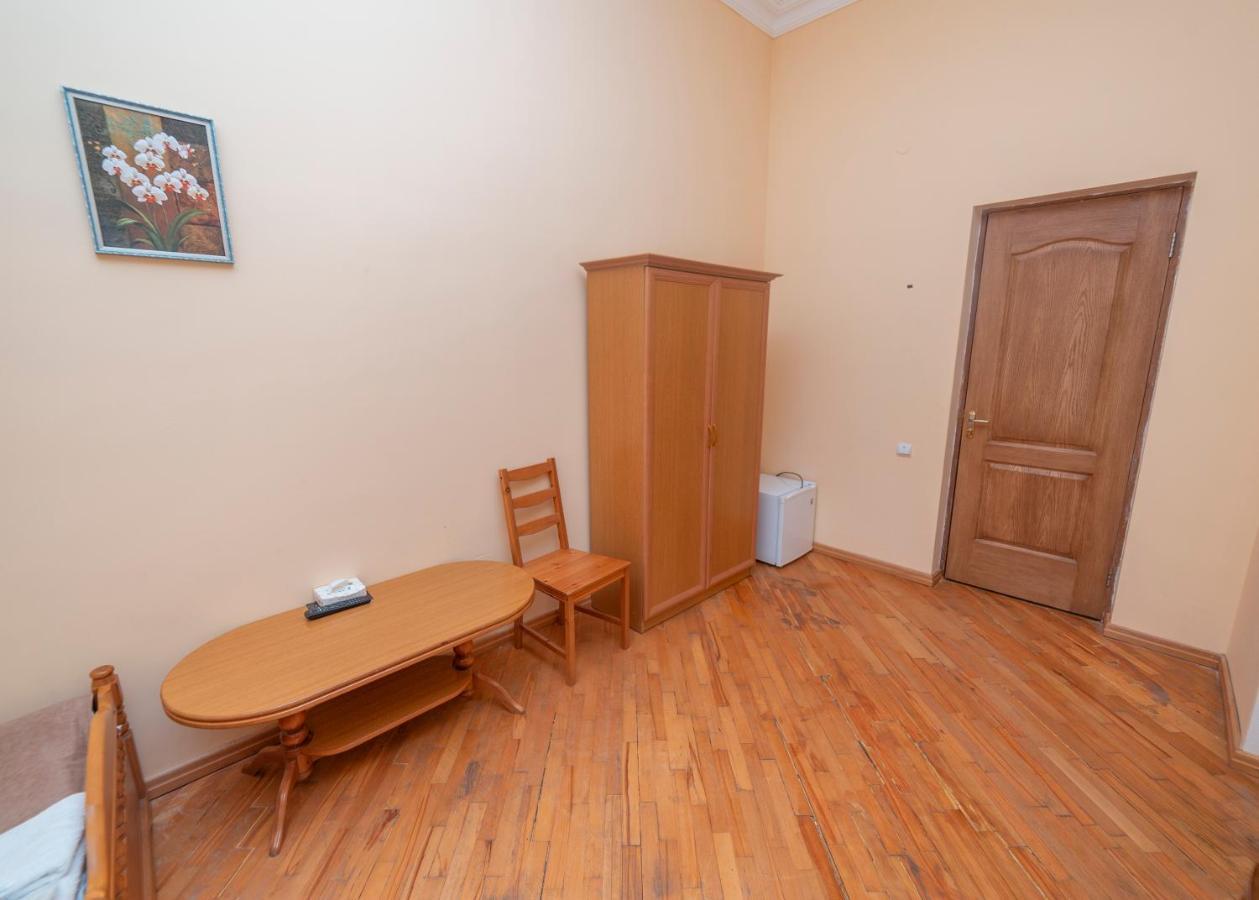 Popock Dilijan 2 Bed & Breakfast Bagian luar foto